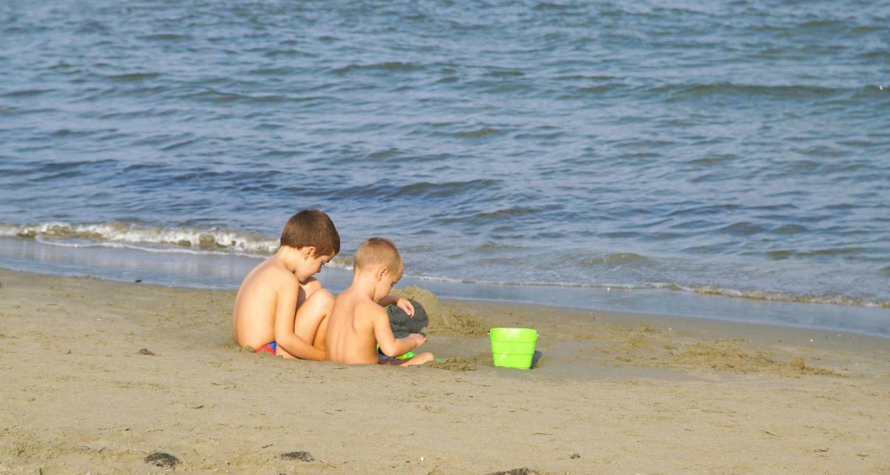 Residence 3 D Lido di Spina Zewnętrze zdjęcie